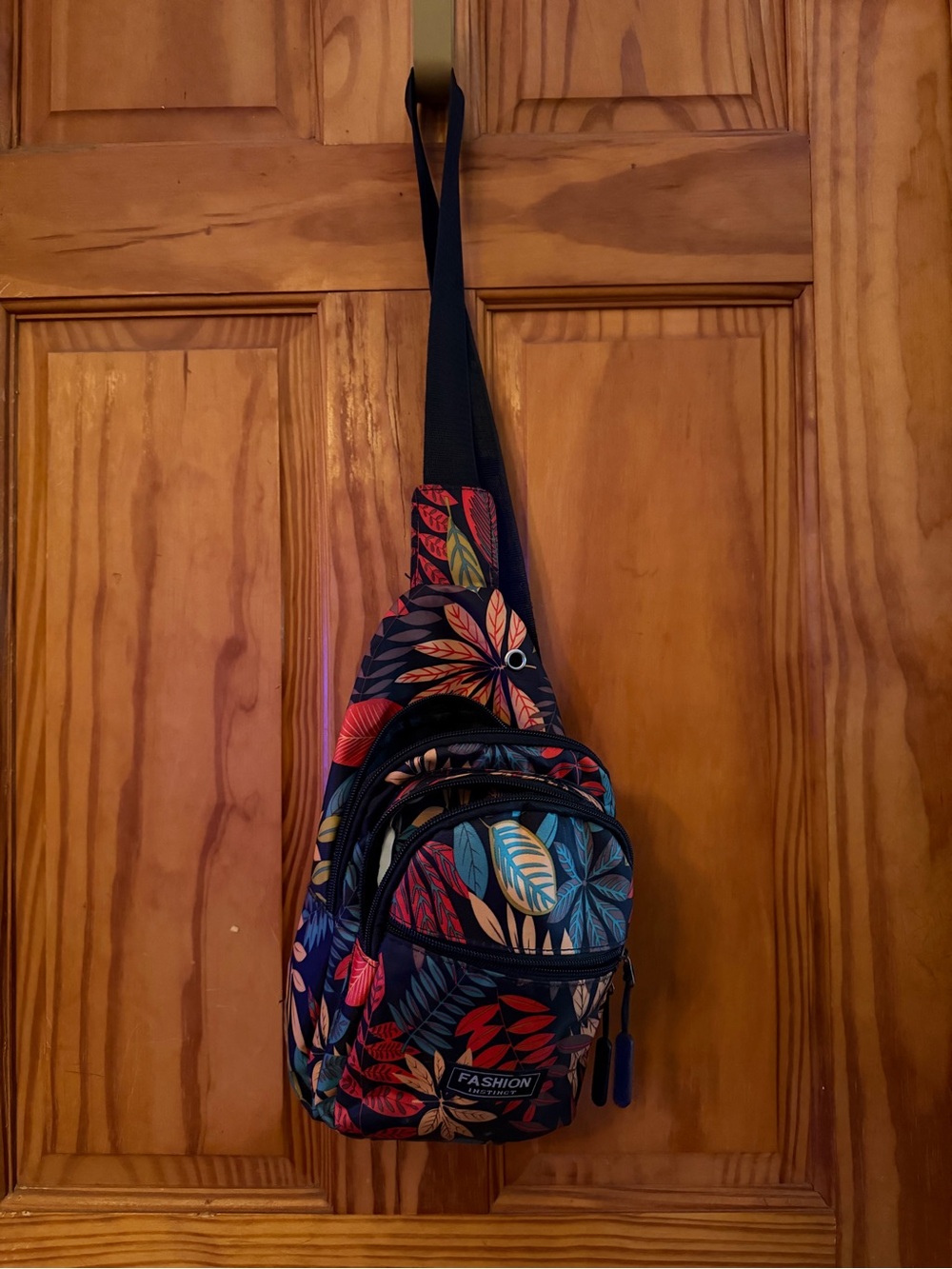 Leaf-Print Crossbody Sling Bag in Multicolor by